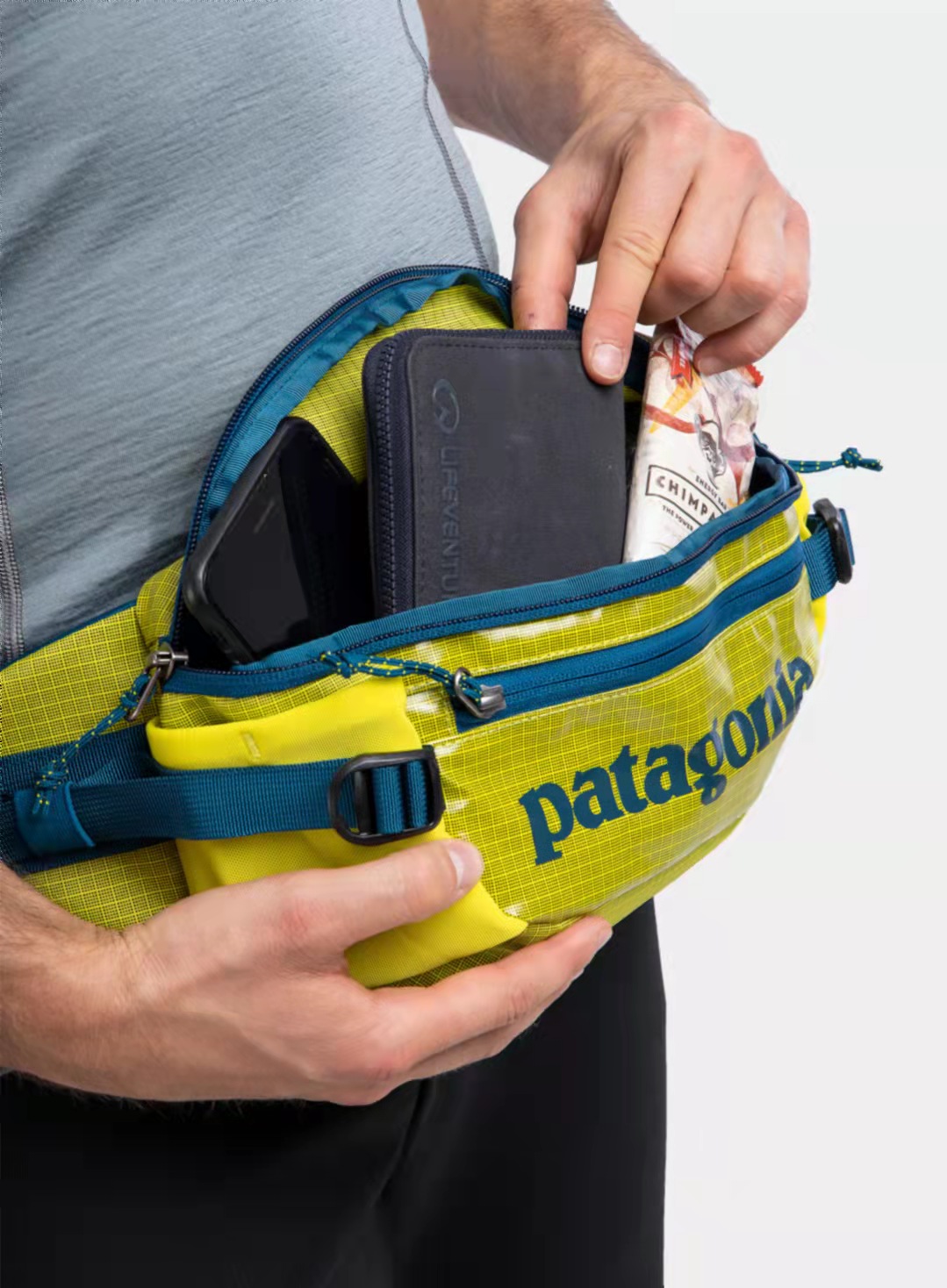 Buy Usdstore Patagonia Black Hole Waist Pack 5L online | eRomman