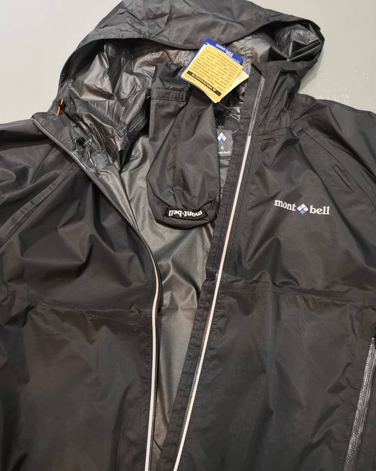 versalite jacket